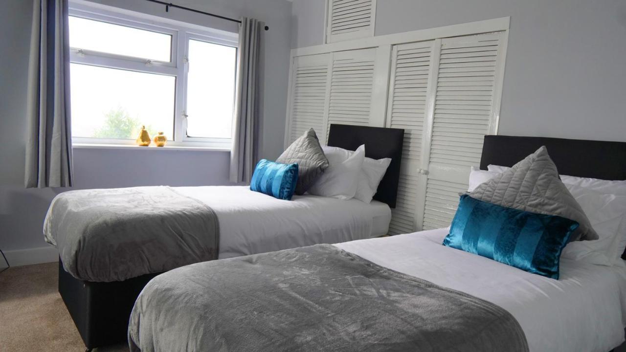 Portobello House - Four Bedroom House Perfect For Contractors - Sleeps 6 - Free Parking Wolverhampton Exterior foto